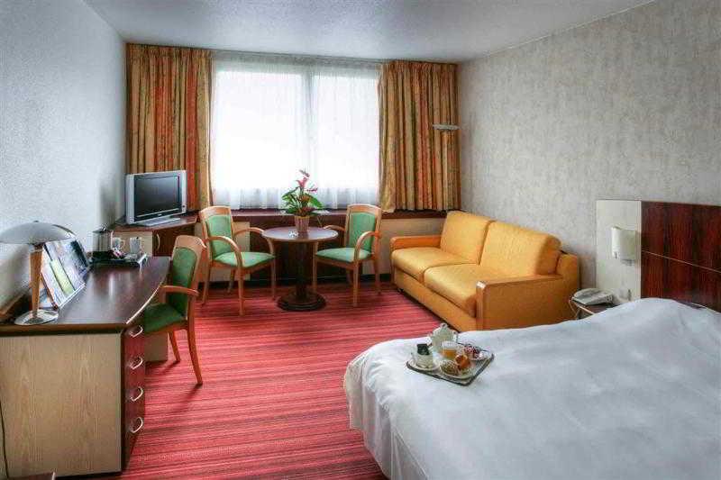 Mercure Besancon Parc Micaud Exterior foto