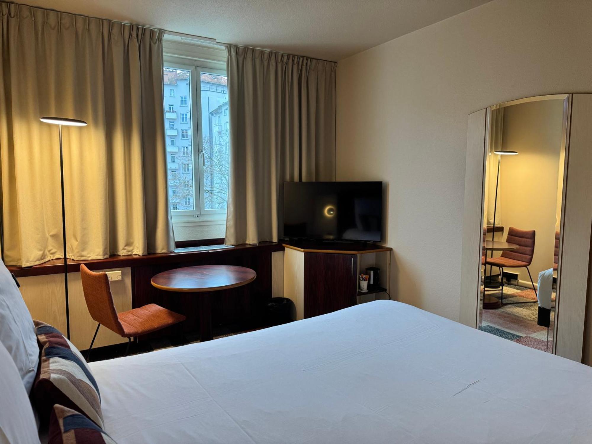Mercure Besancon Parc Micaud Exterior foto